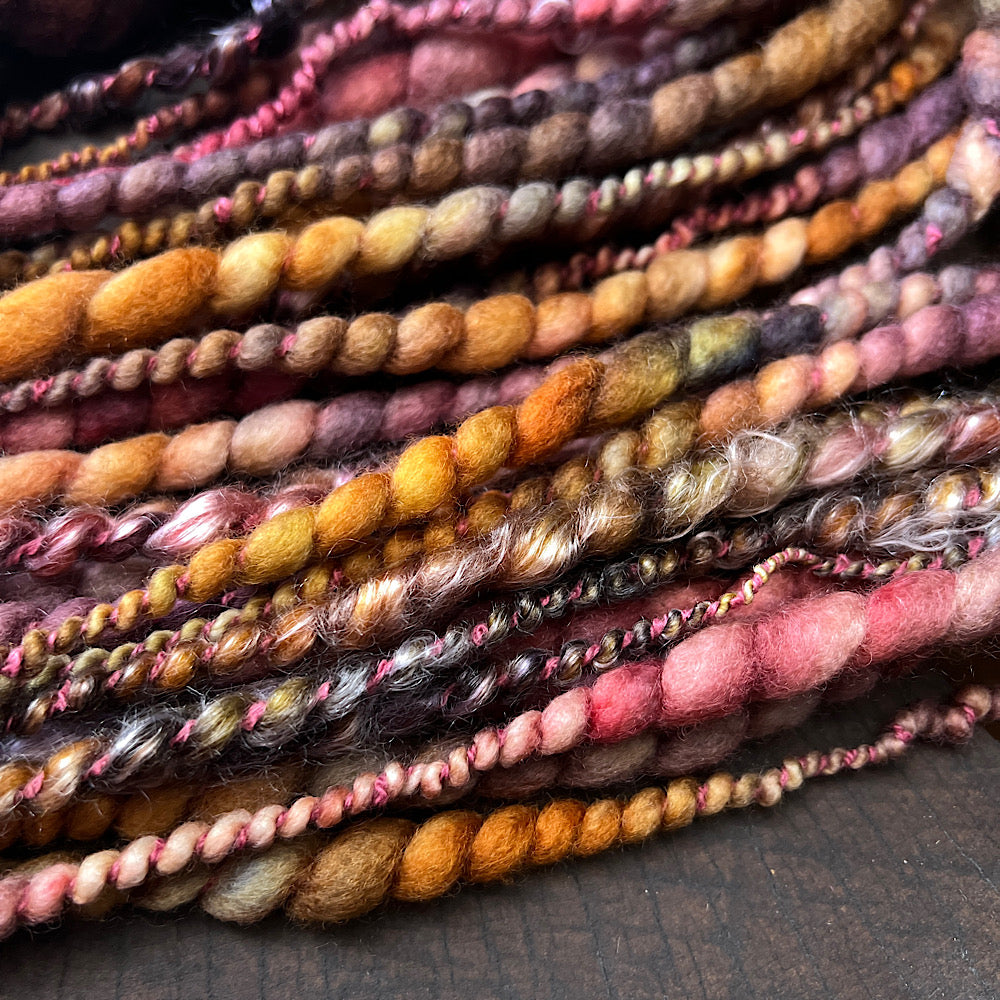 Art yarn set - Black Golden hour