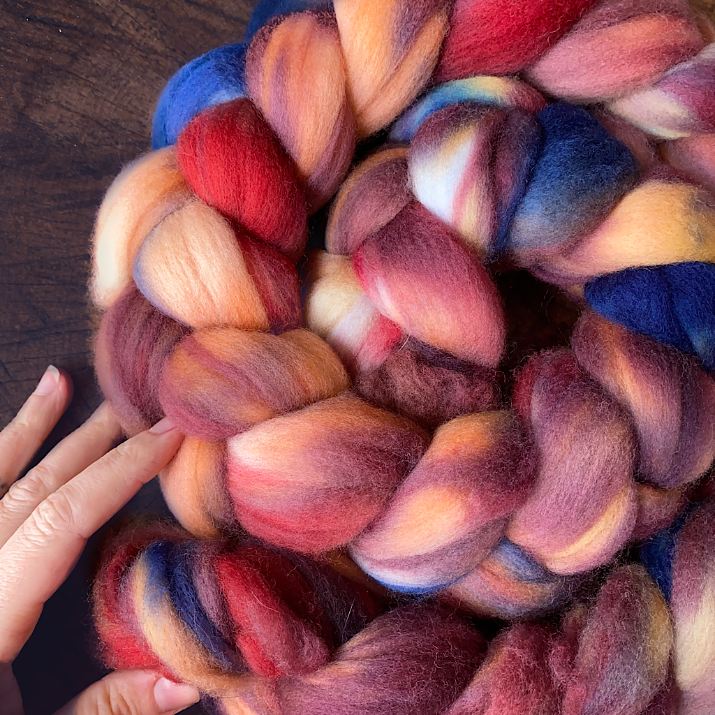 Hand dyed 22 microns roving