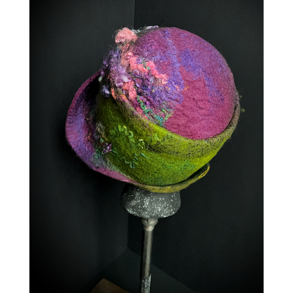 Felted flapper’s hat- 23.5”