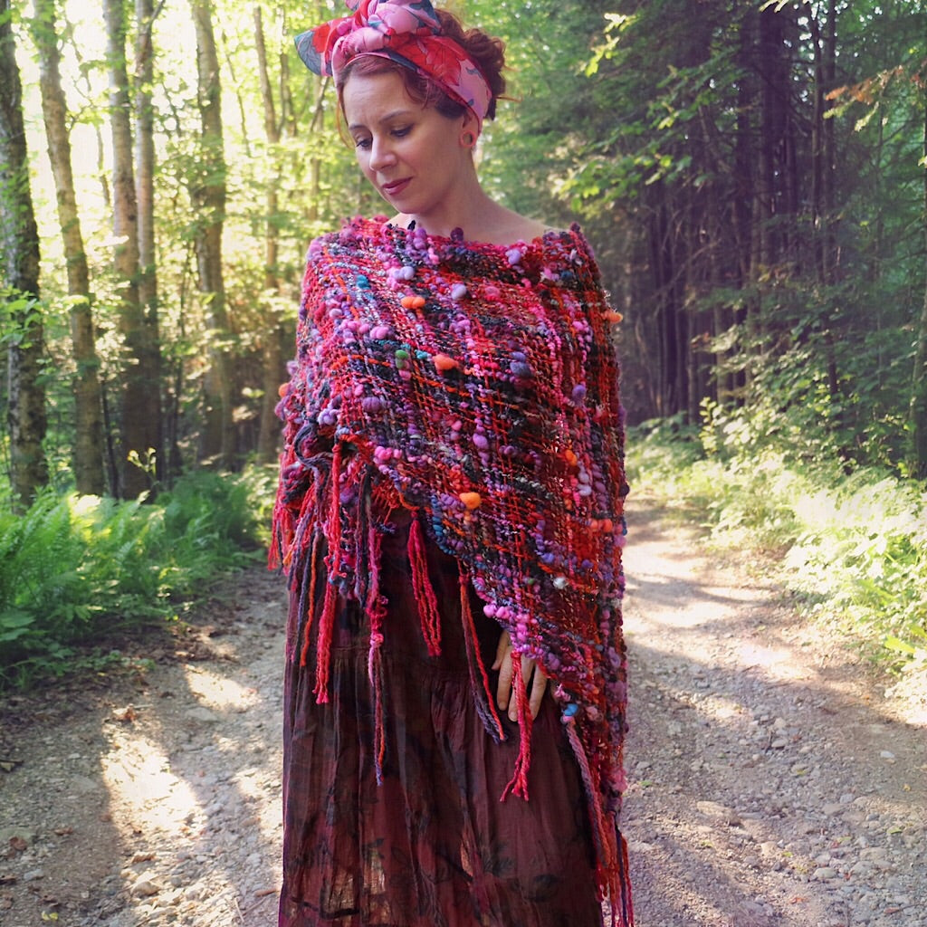 Esmeralda - hand woven shawl