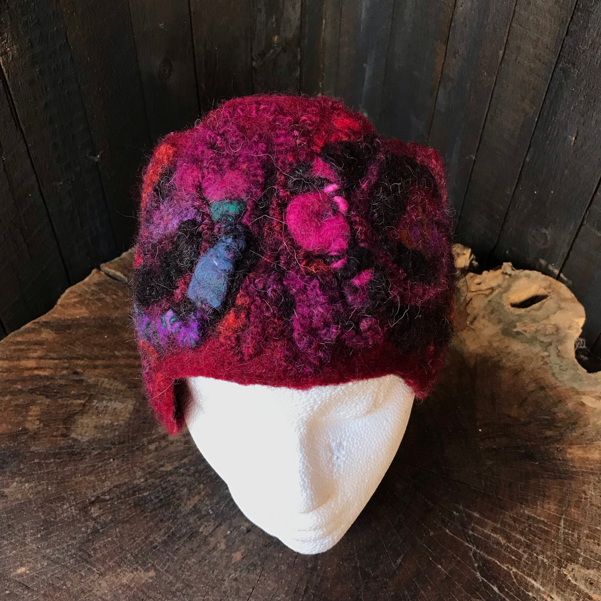 Red textured felted headband One size | Bandeau en feutre Rouge taille unique - Mynoush