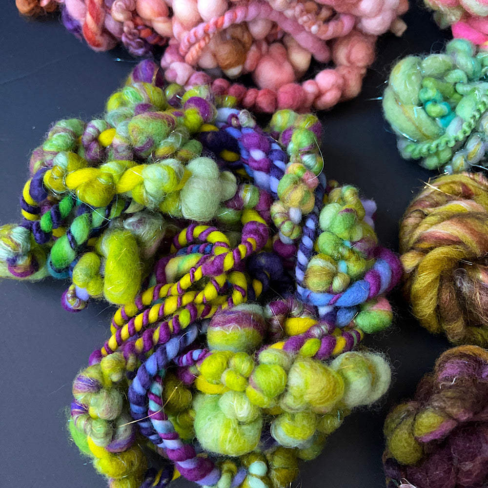 Mini art yarns assortment for weaving