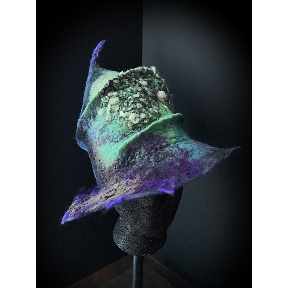 Nebula serie- felted witches hat