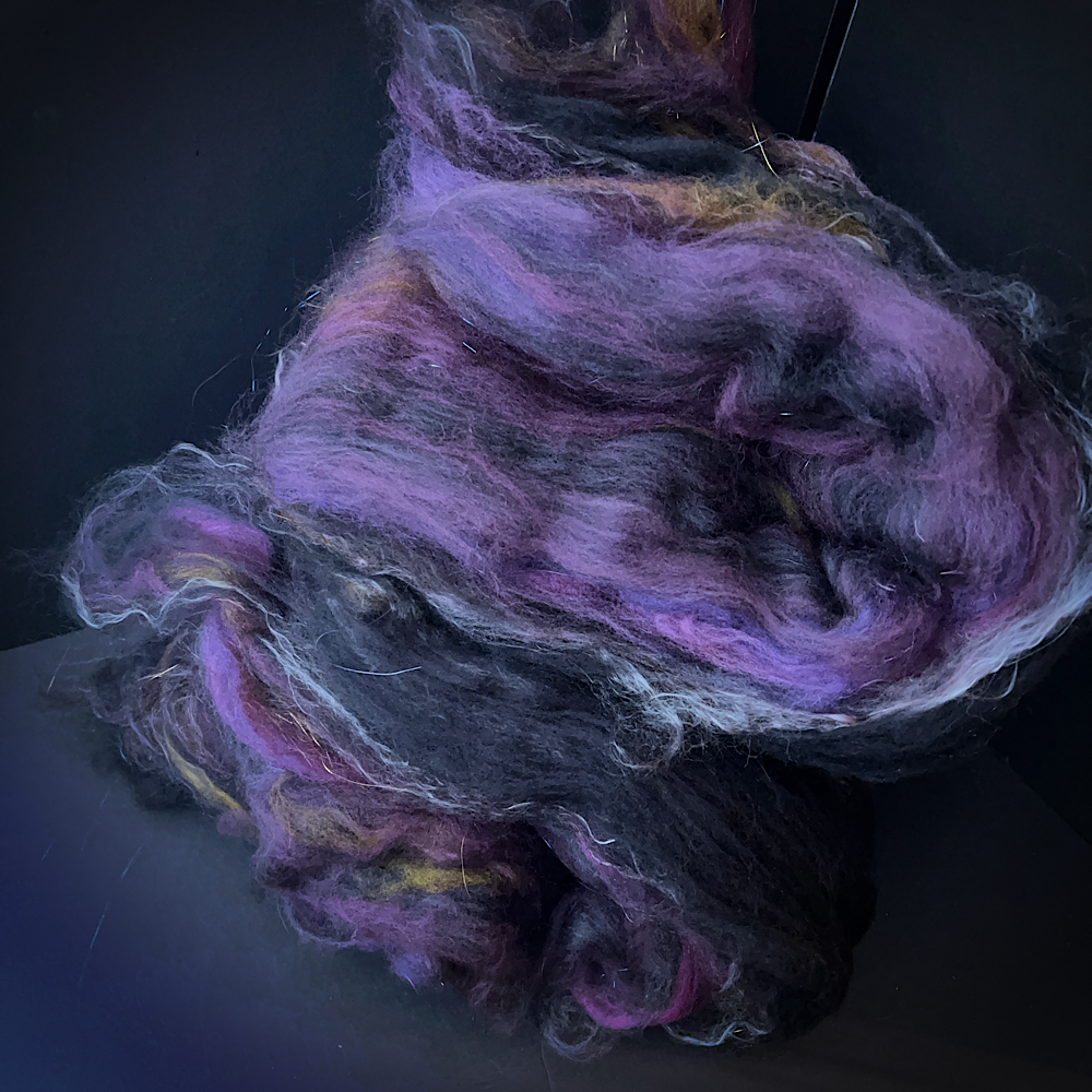 Batt for spinning yarn