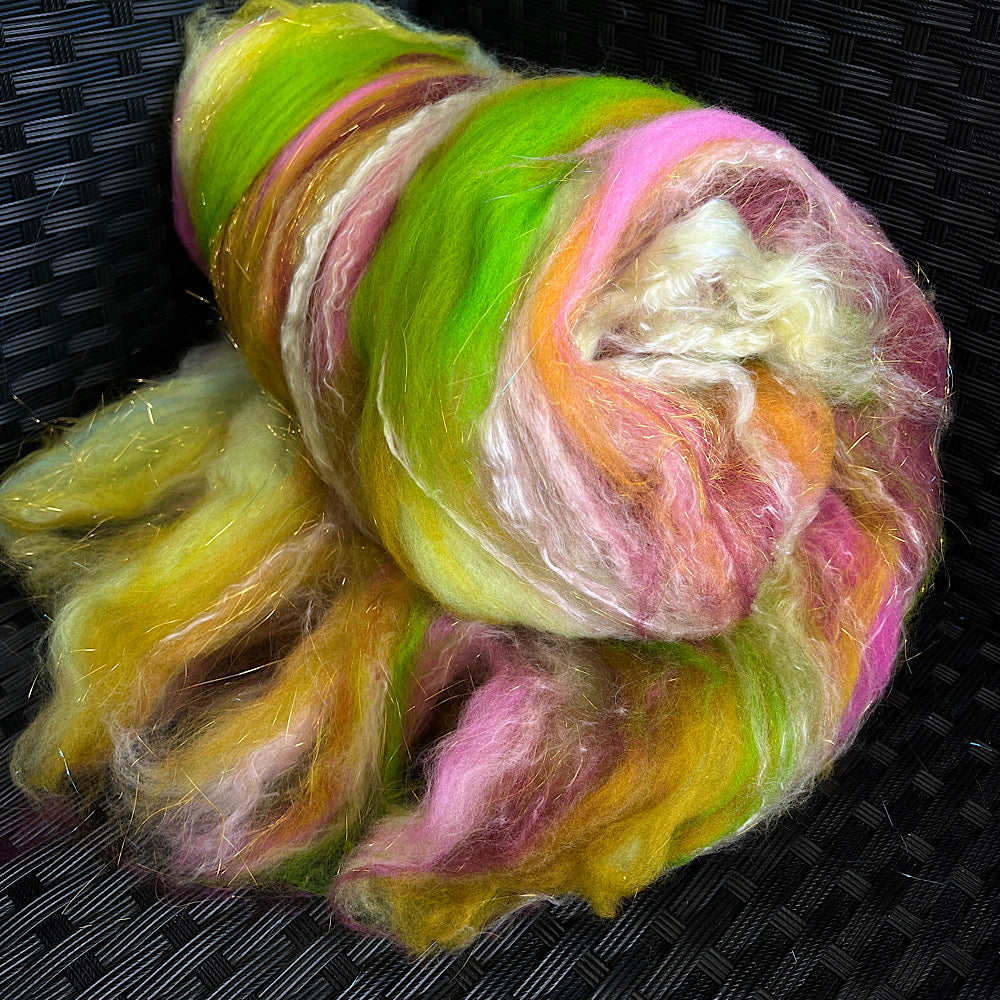 Batt for spinning yarn