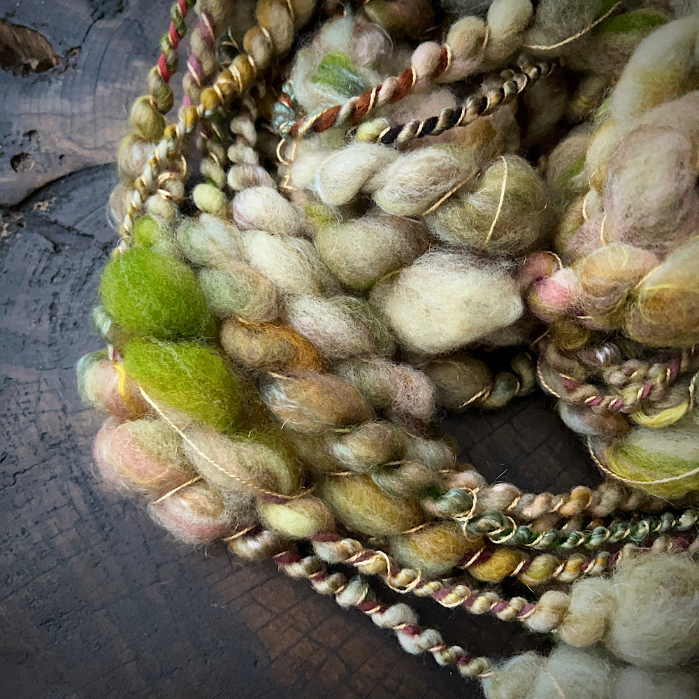 Art yarn for weaving and knitting