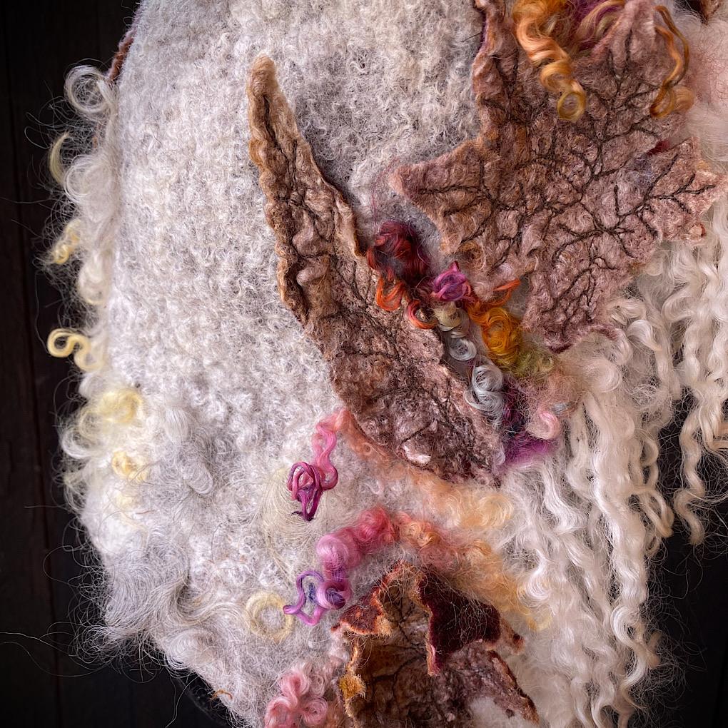 MADE TO ORDER L’esprit des bois felted hood