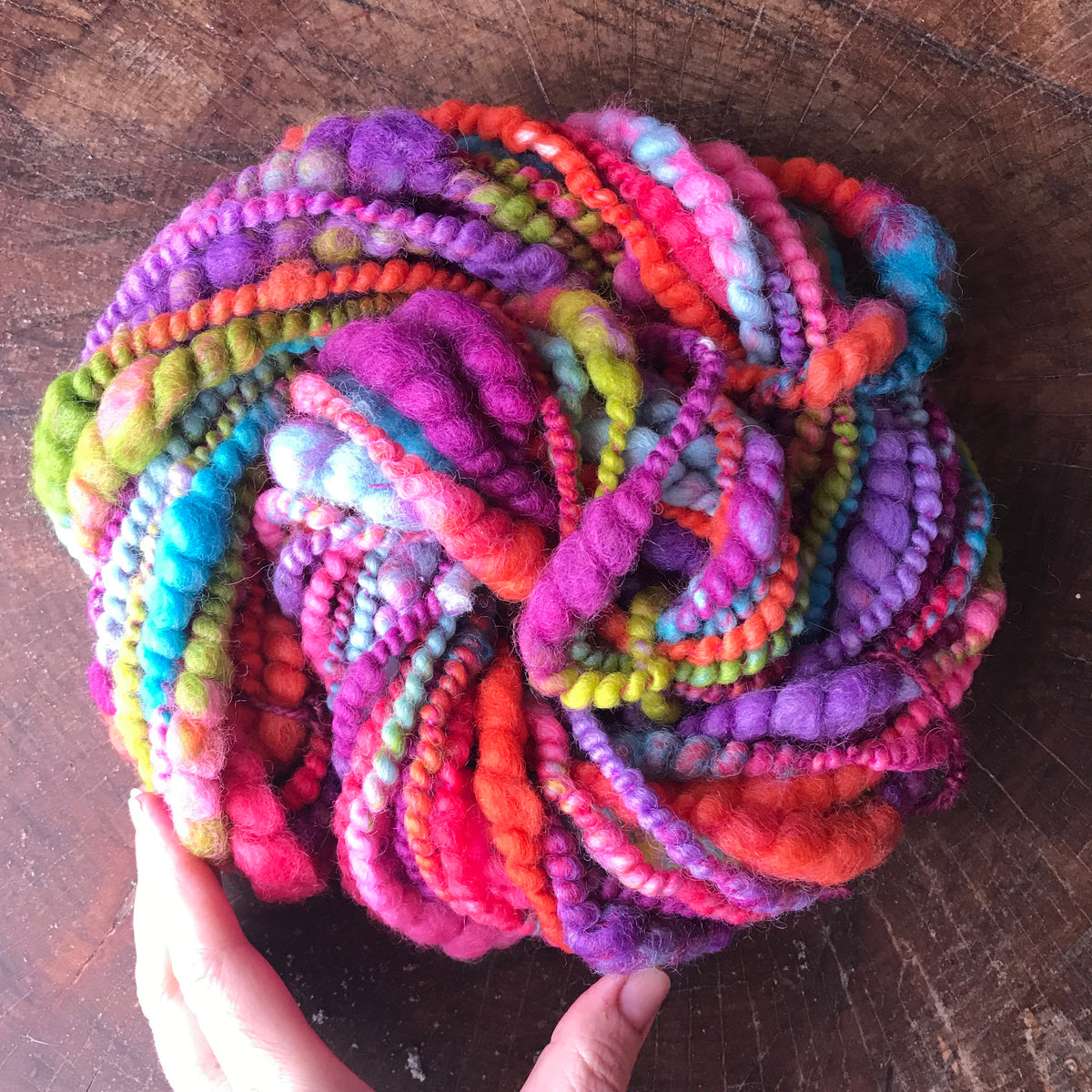 Rainbow  art yarn 100g - Mynoush