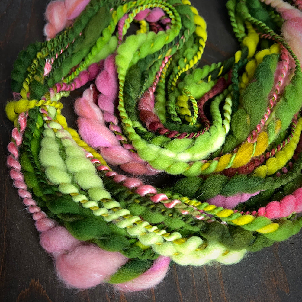 Art yarn for weaving and knitting