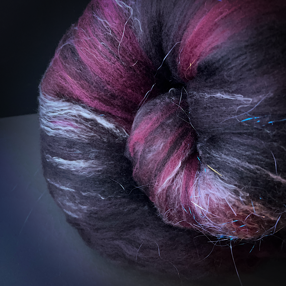 Batt for spinning yarn