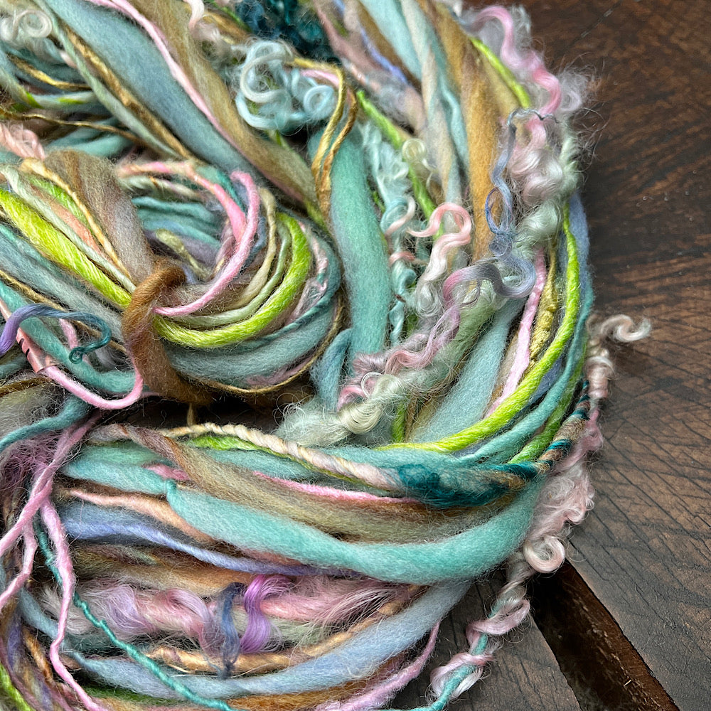 Mermaid blink - single art yarn