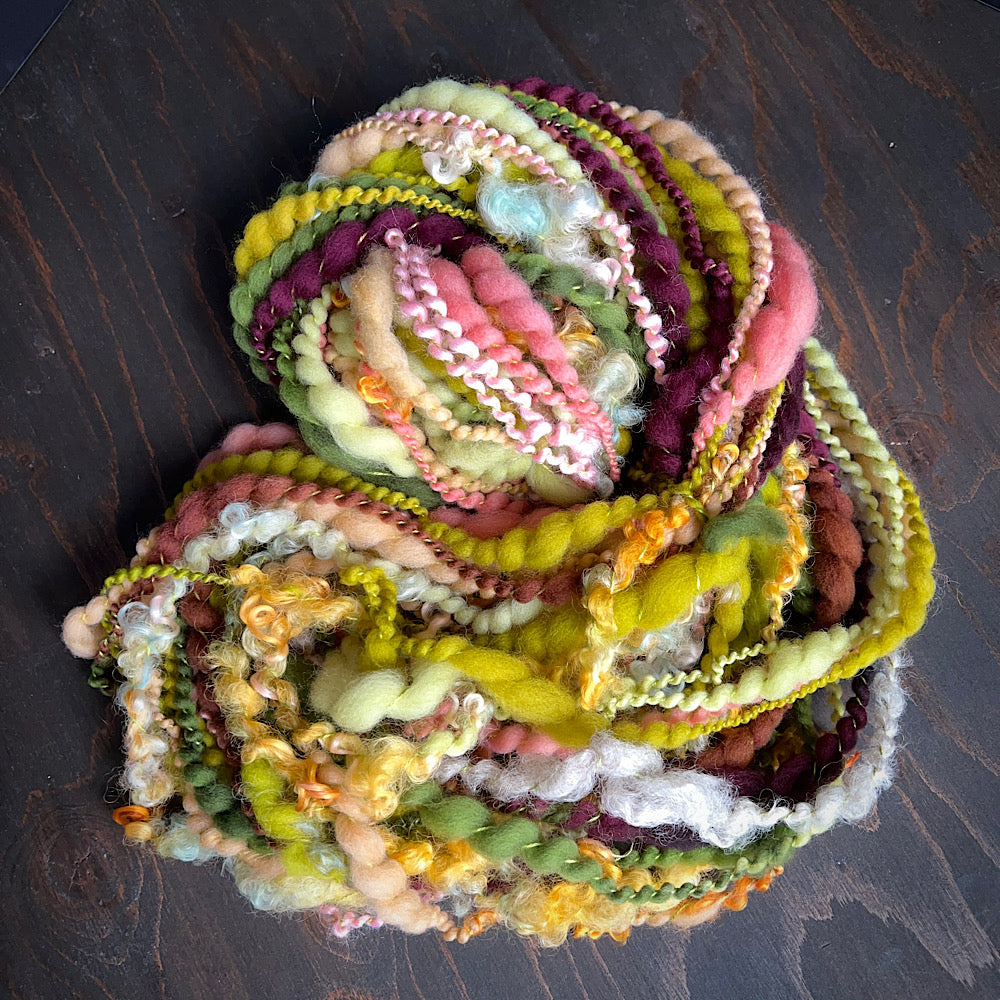 Art yarn for weaving and knitting