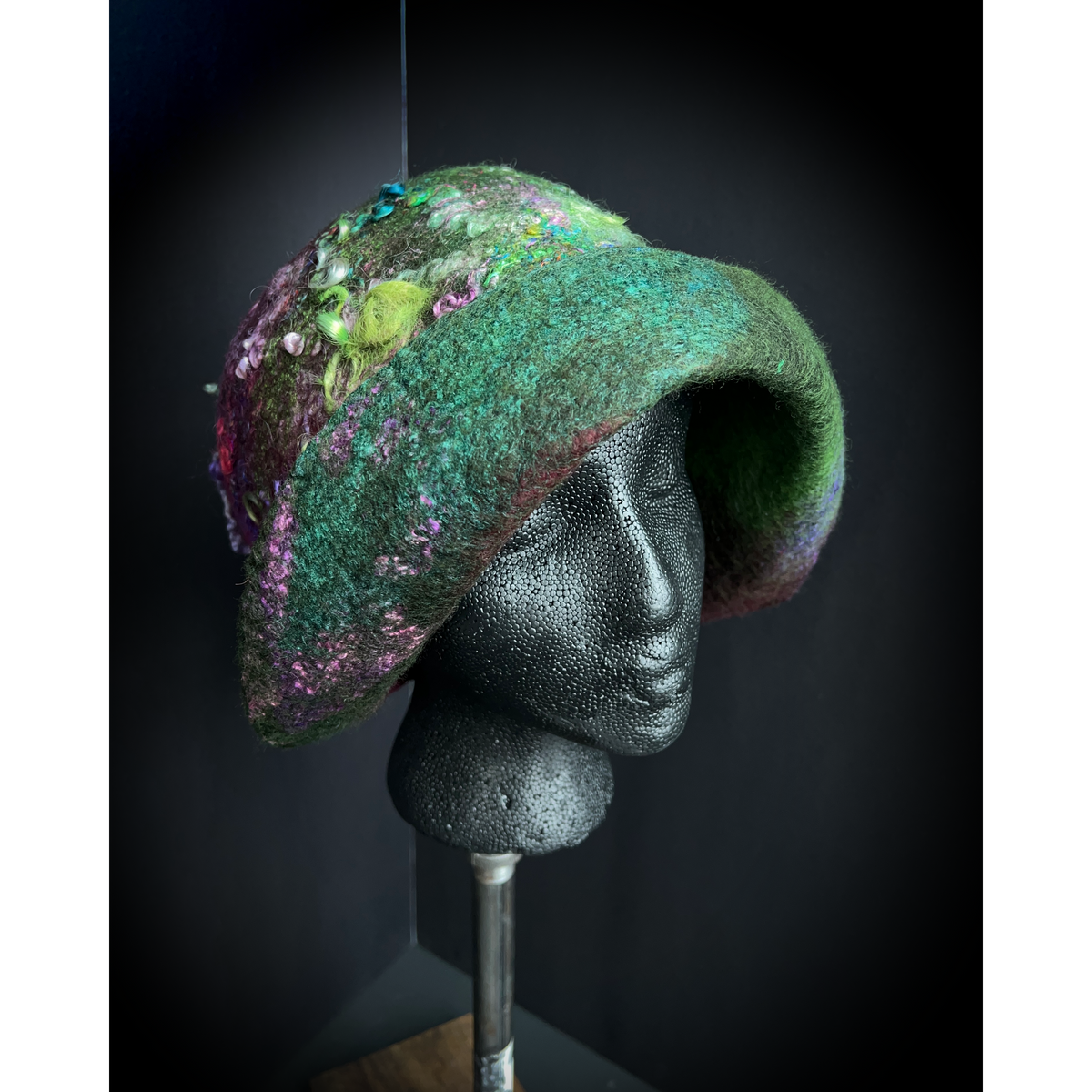 Non refundable custom fee for / Flapper hat