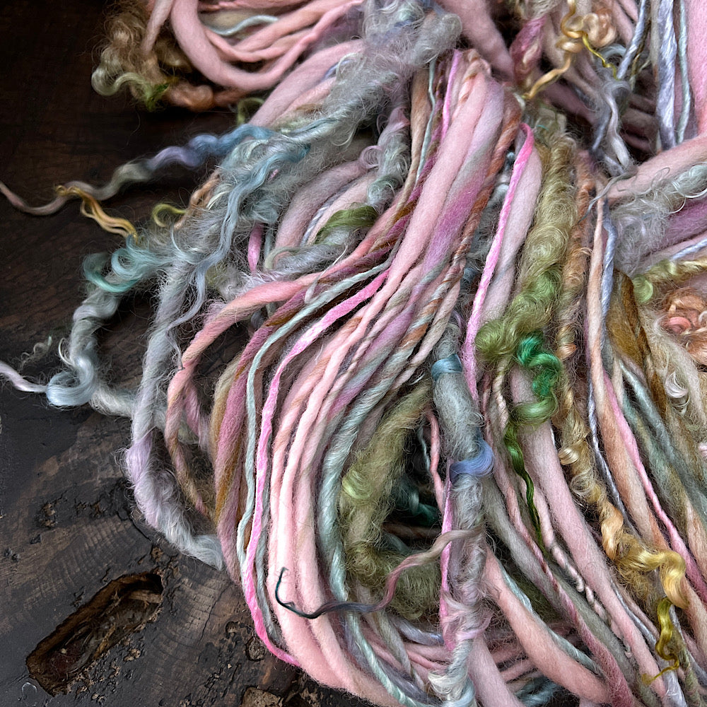 Porcelain garden single art yarn