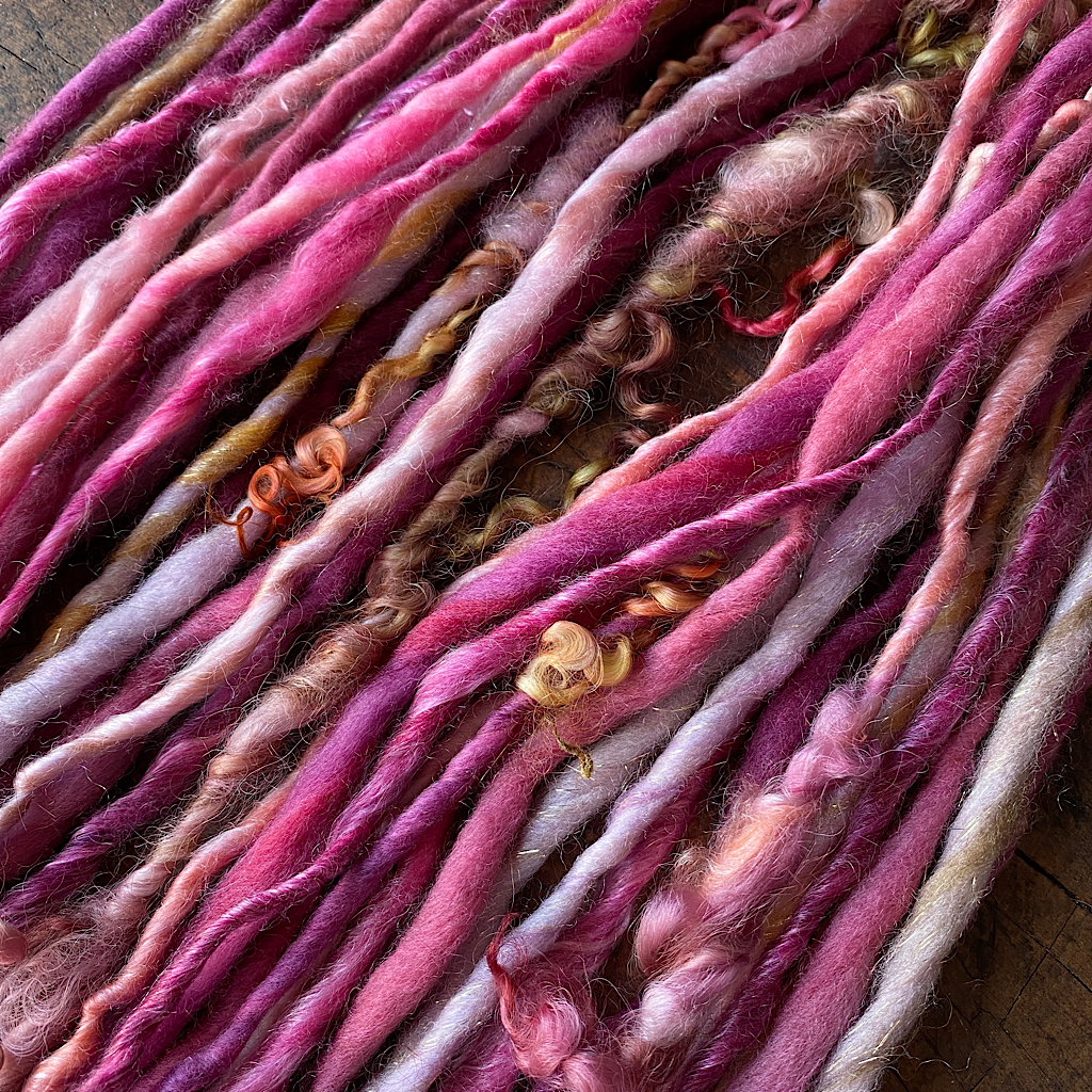 My dear Rose Art yarn