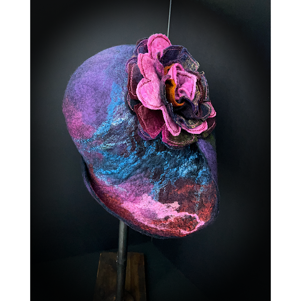 Felted flapper’s hat with rose size 24” large
