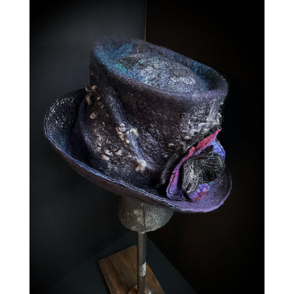 Felted top hat with flower - 23.5”