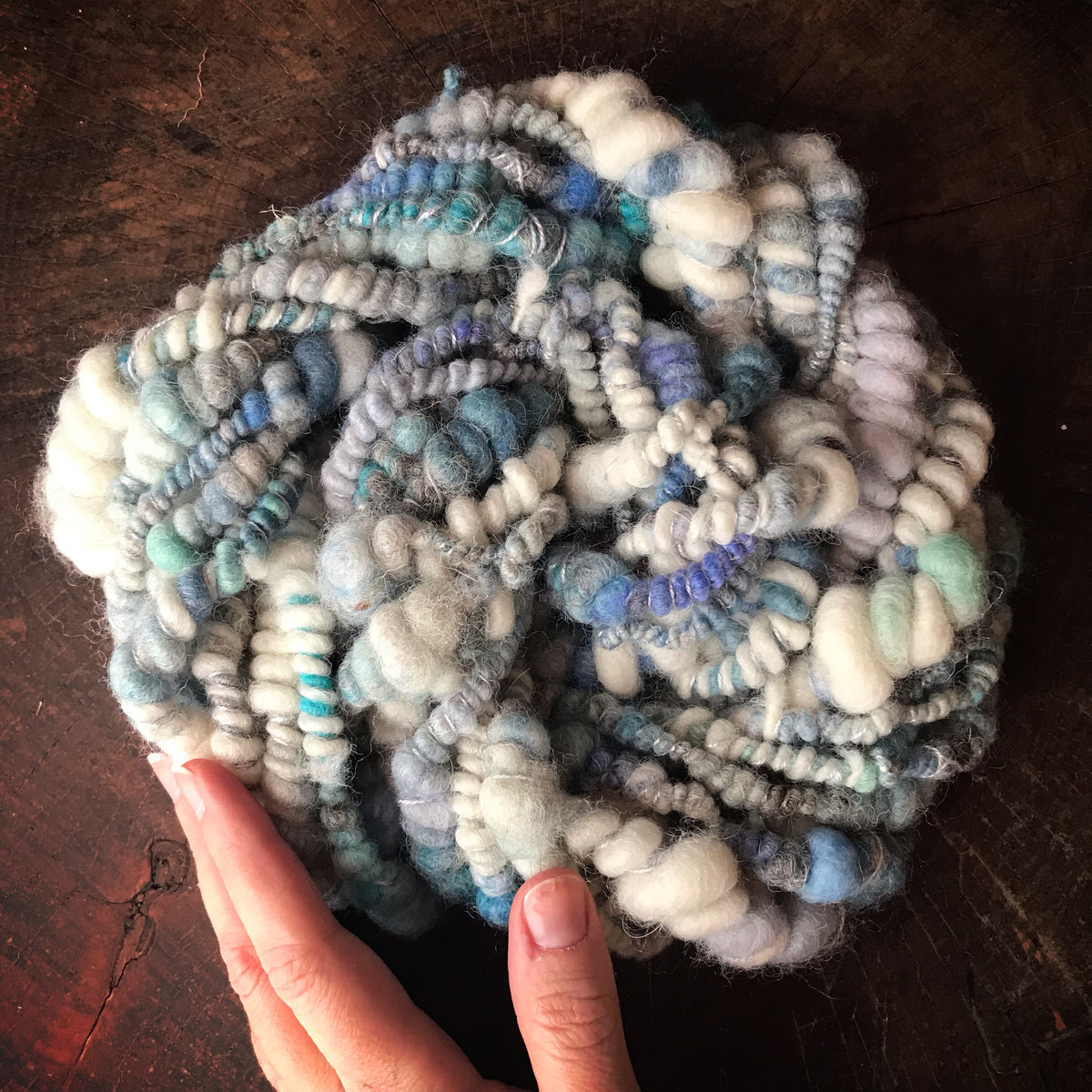 Blue hand spun yarn 100g 10y - Mynoush