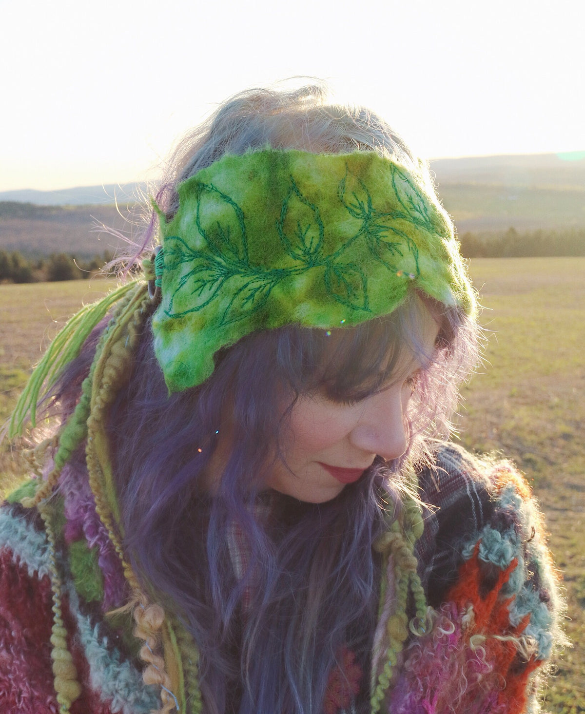 Green felted headband | Bandeau vert en feutre - Mynoush