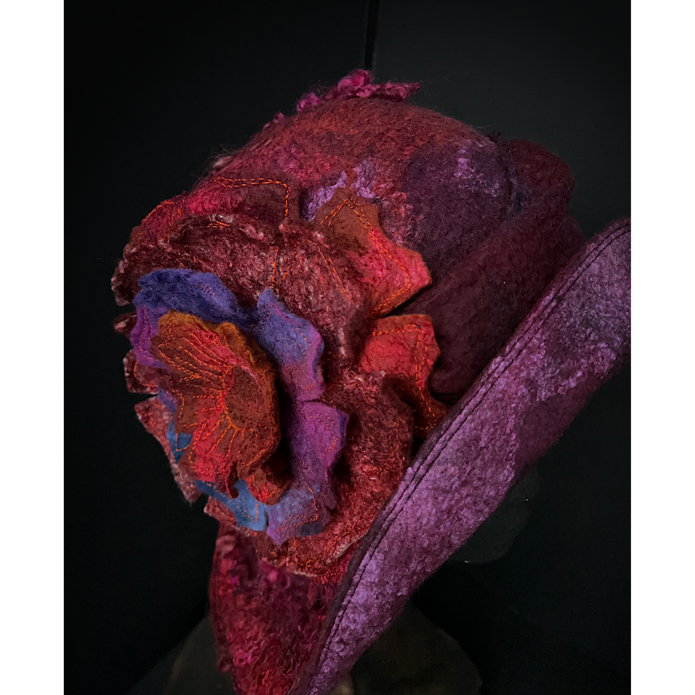 Felted flapper’s hat with rose size 24” 1/4