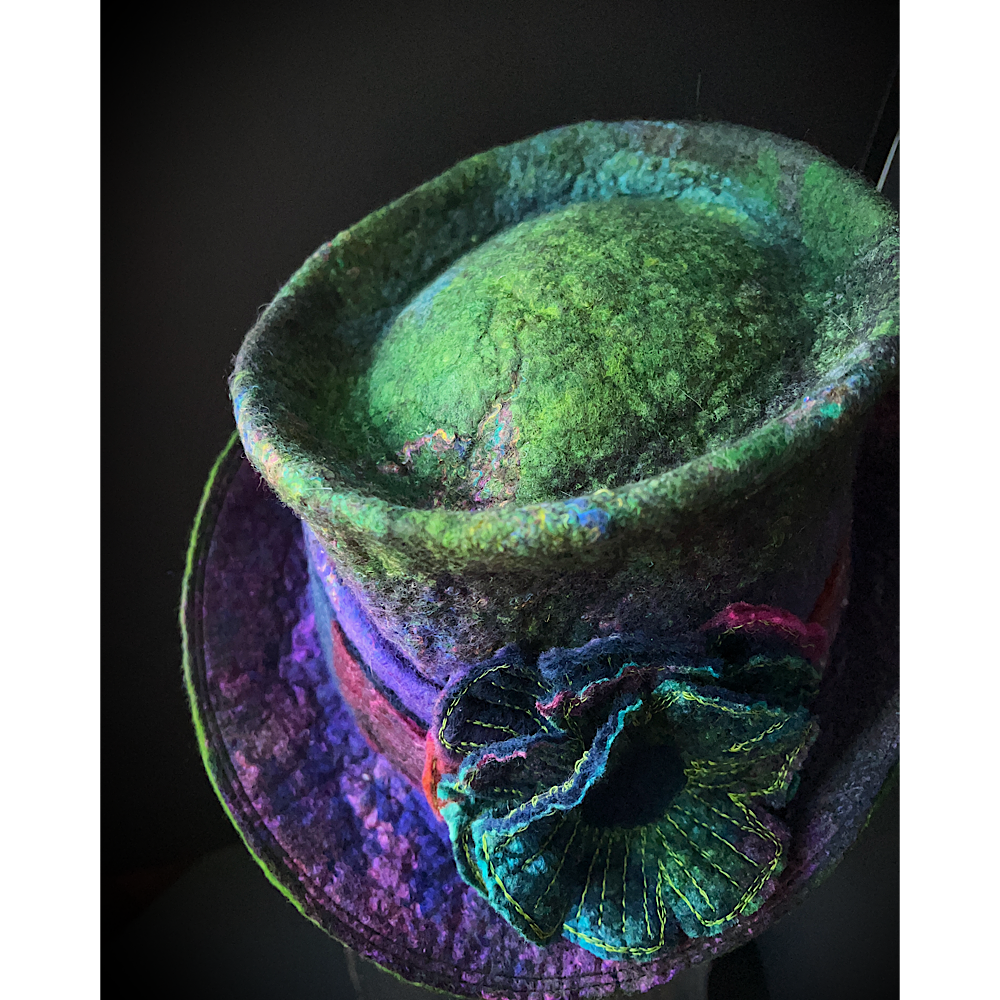 Felted top hat with flower - 23”