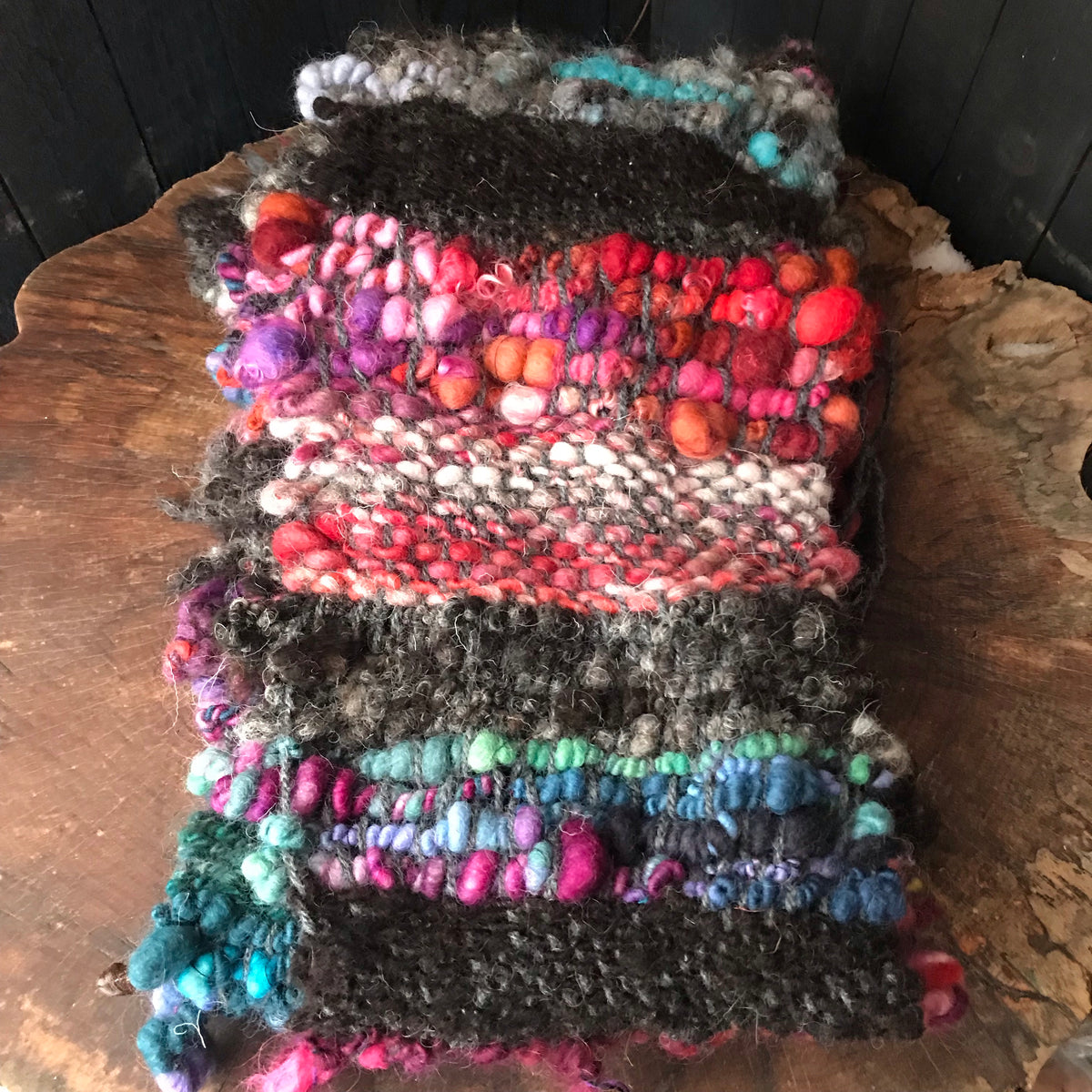 Black scarf 100% Wool - Foulard 100% laine noir - Mynoush