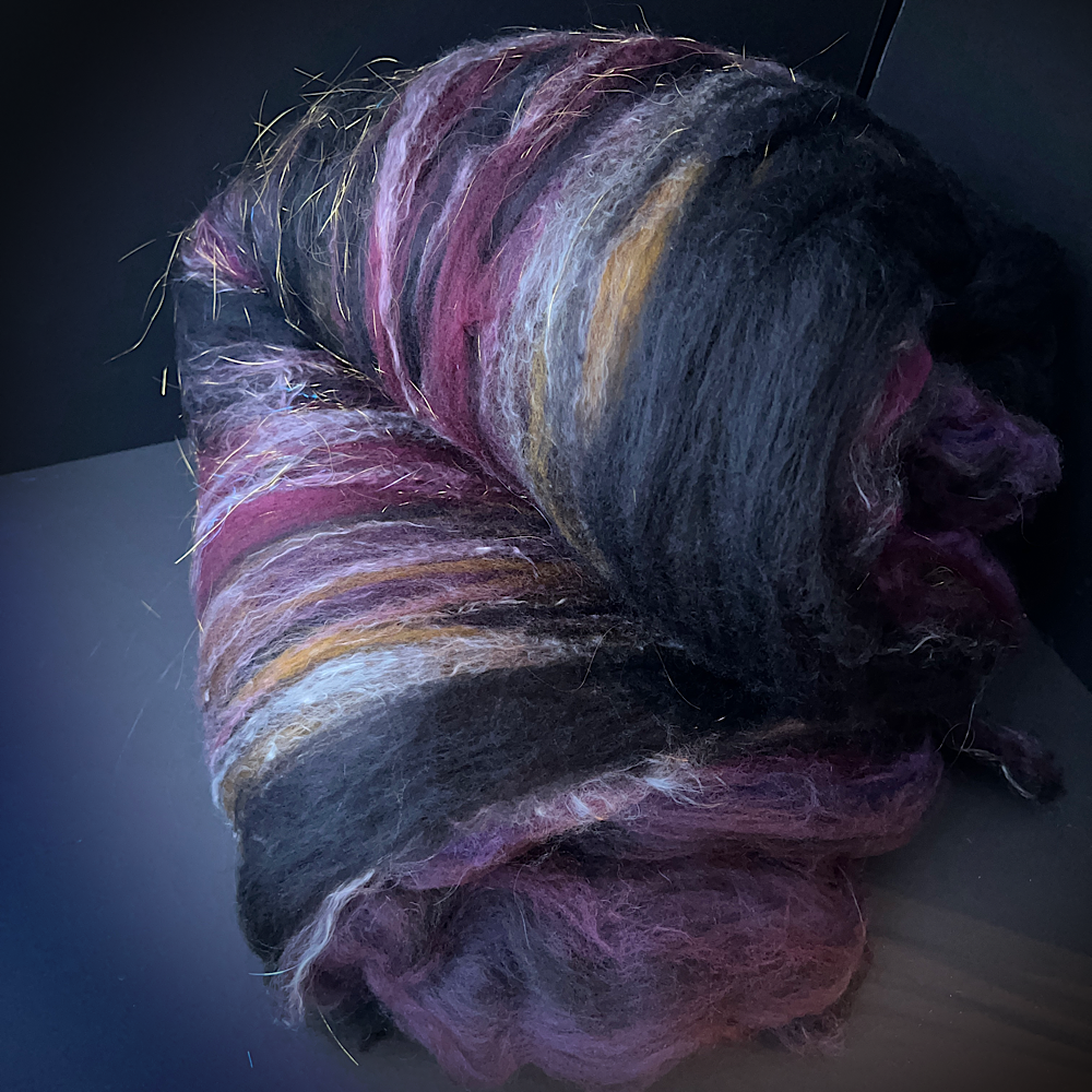 Batt for spinning yarn