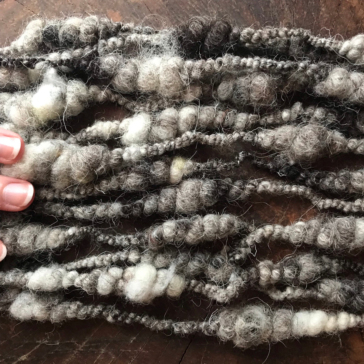 Grey  hand spun yarn 100g 12 y - Mynoush