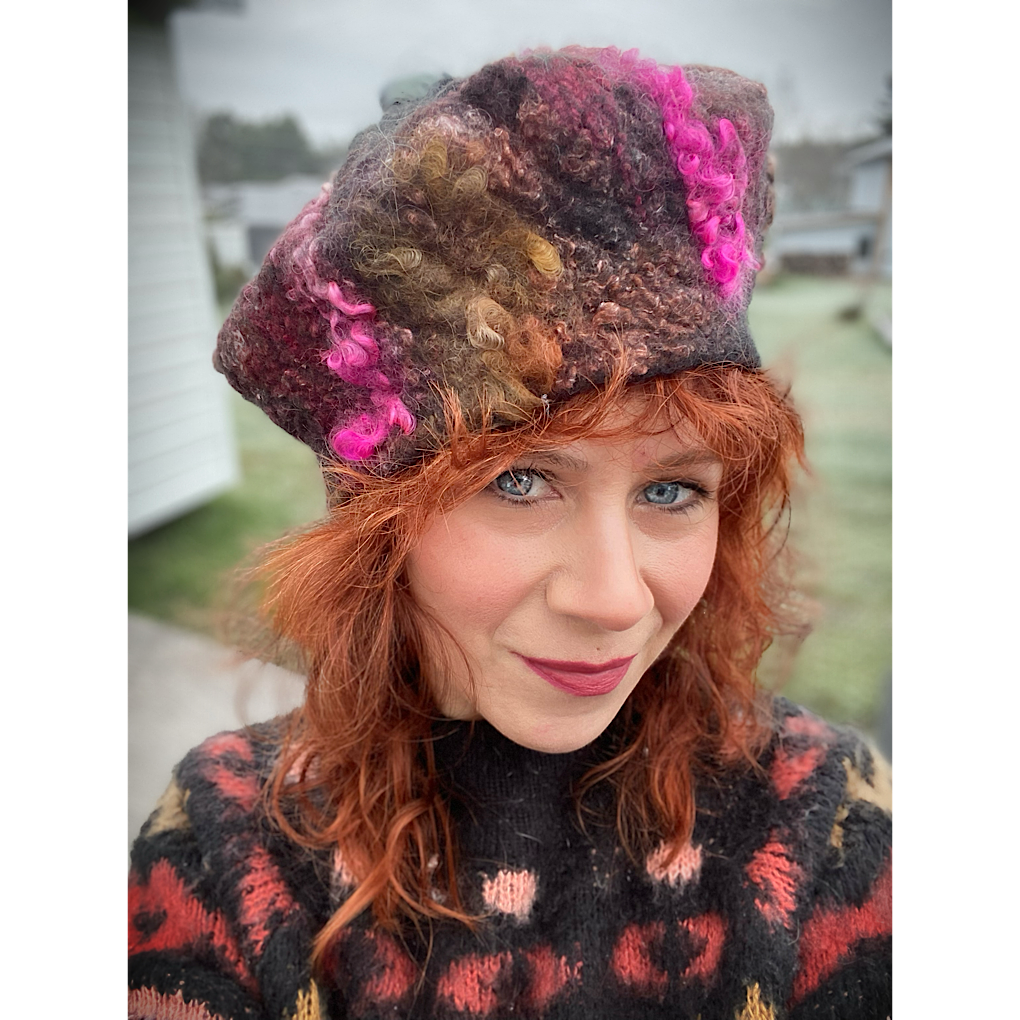 Merino silk beret 22”