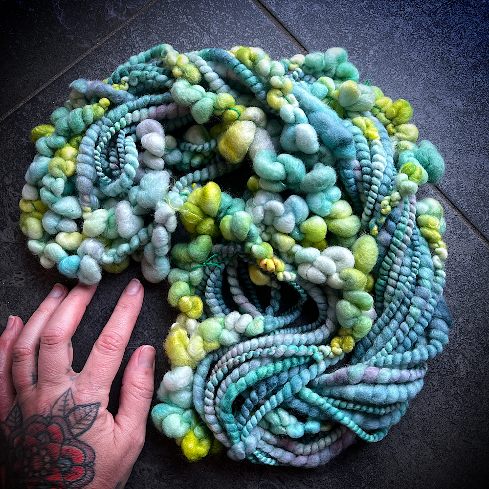 Mintsss - signature art yarn