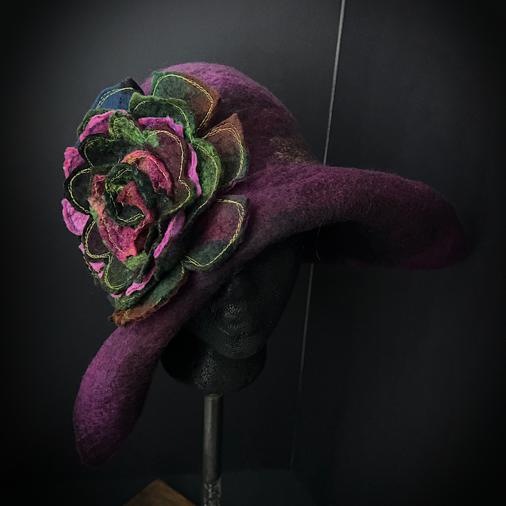 Felted flapper’s hat with rose size 24” large