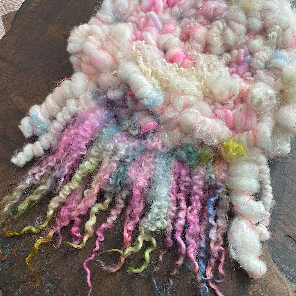 Petals - Round woven wall hanging