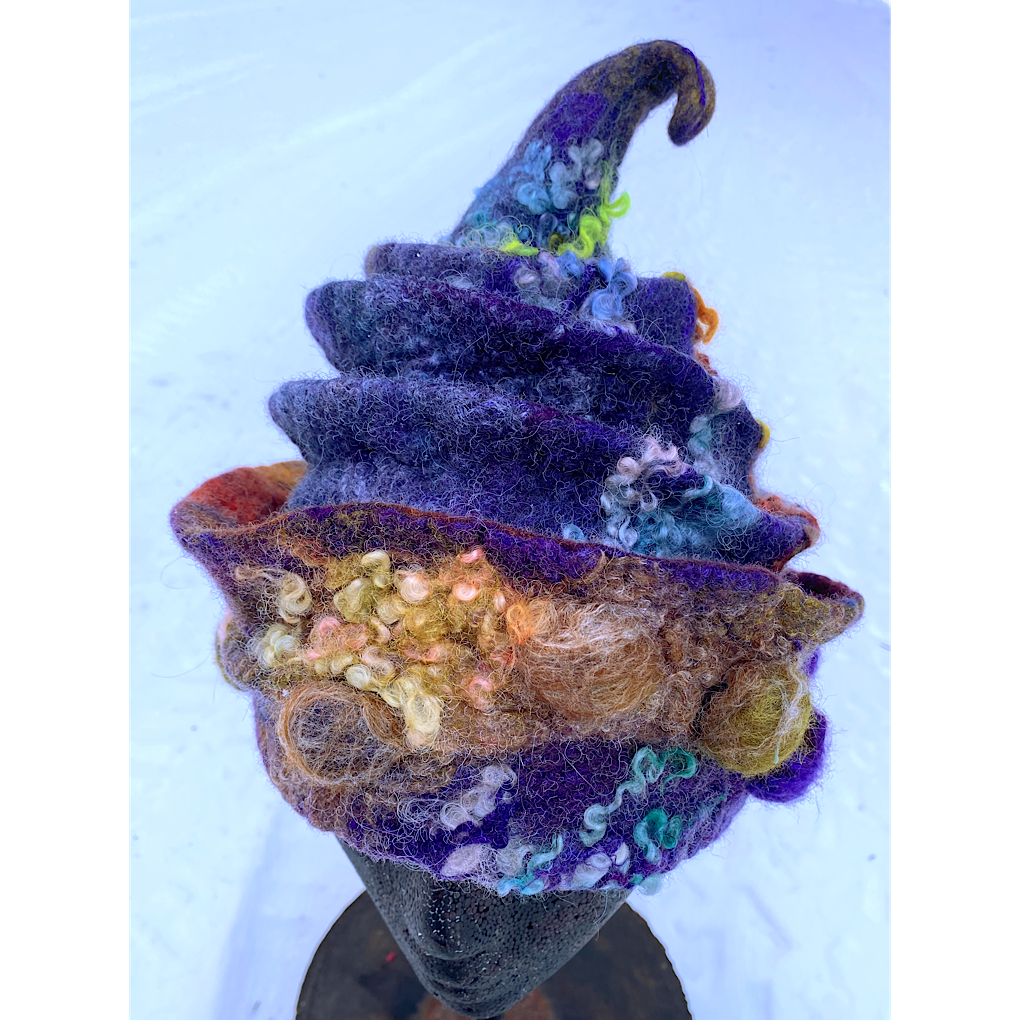 Nuit d’hiver - Felted hat 21“ small