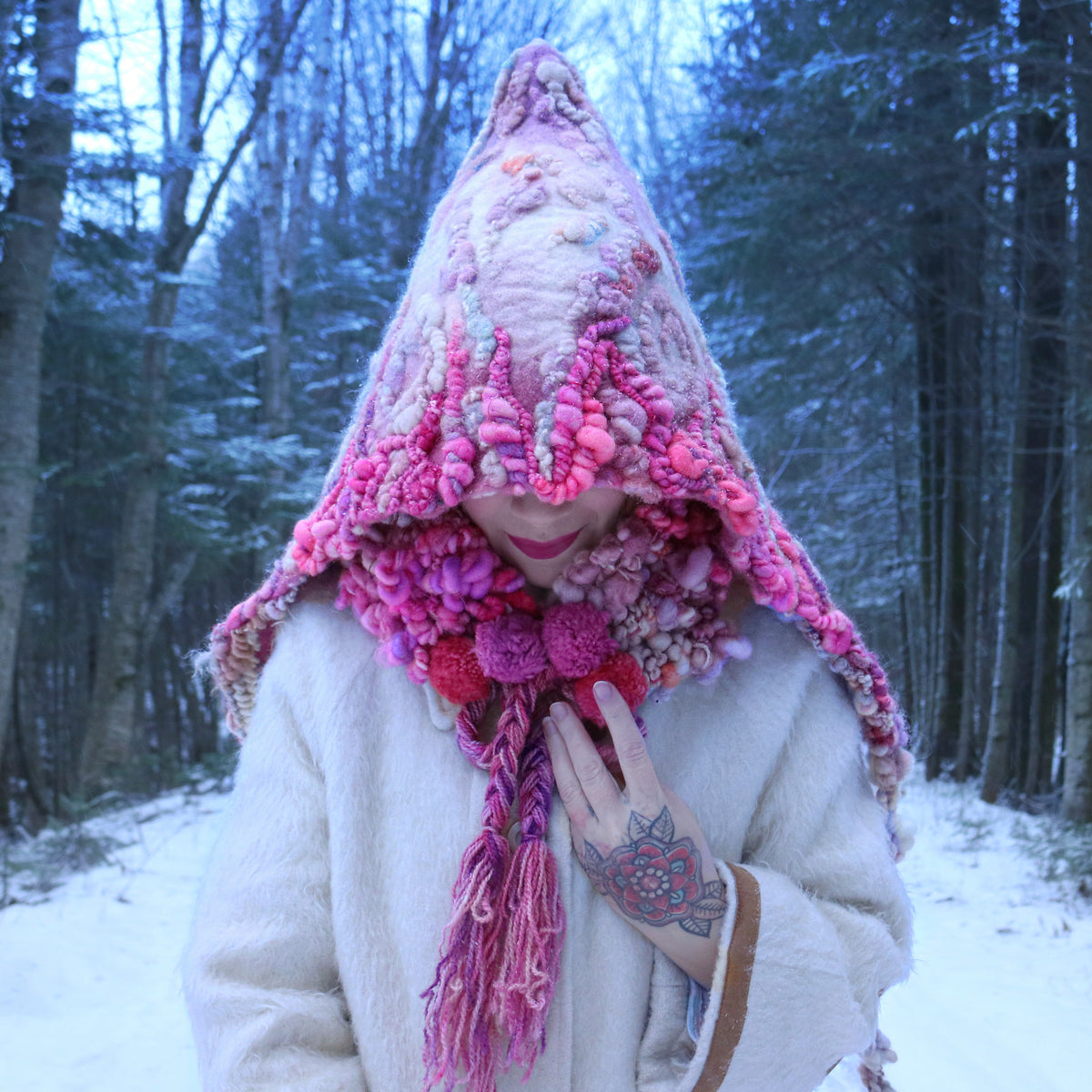 Pink felted hood Capuche rose en feutre - Mynoush