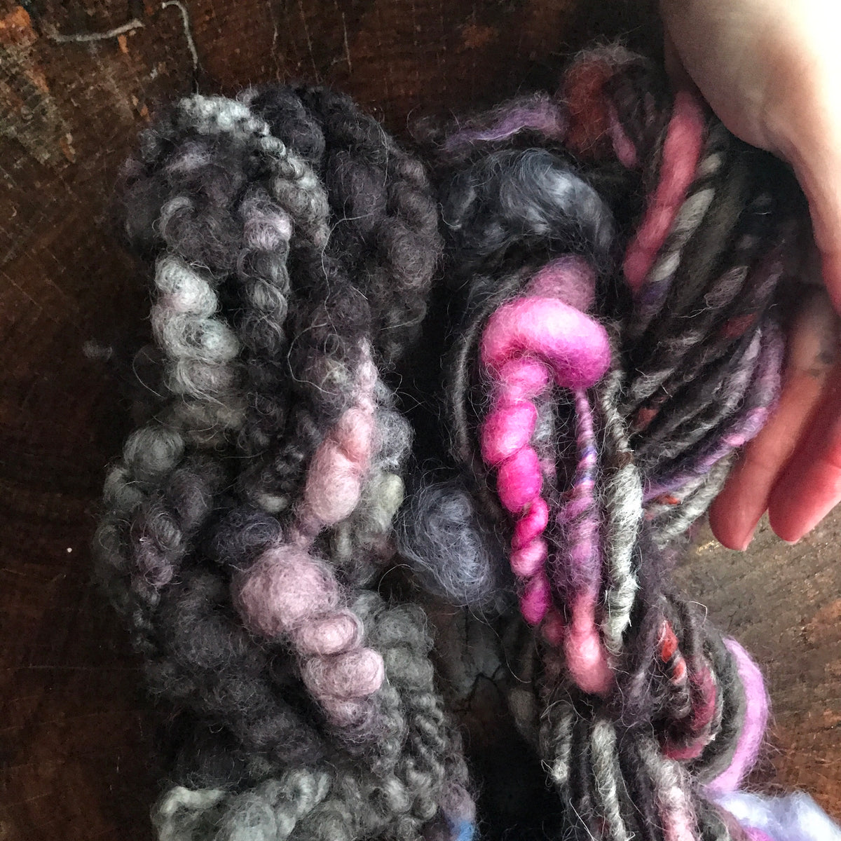 Grey  hand spun yarn DUO 80g - Mynoush