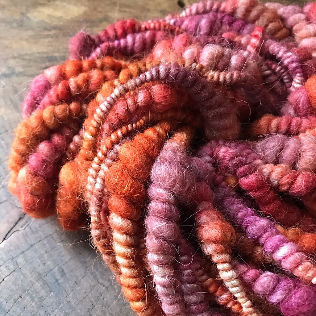 Redhead weaving yarn