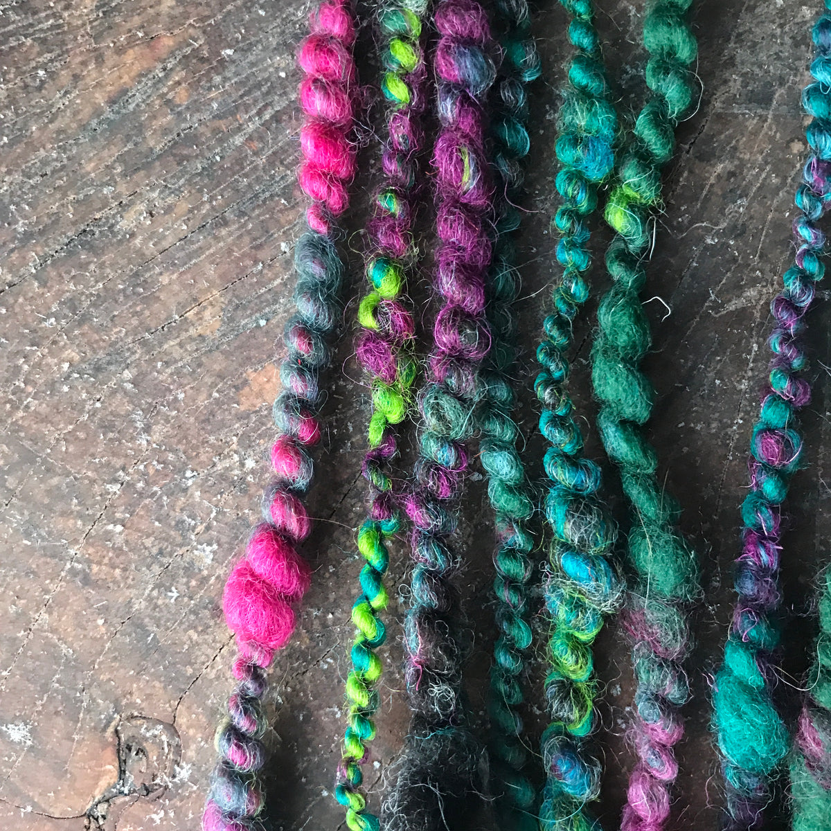 Green  art yarn 35g - Mynoush