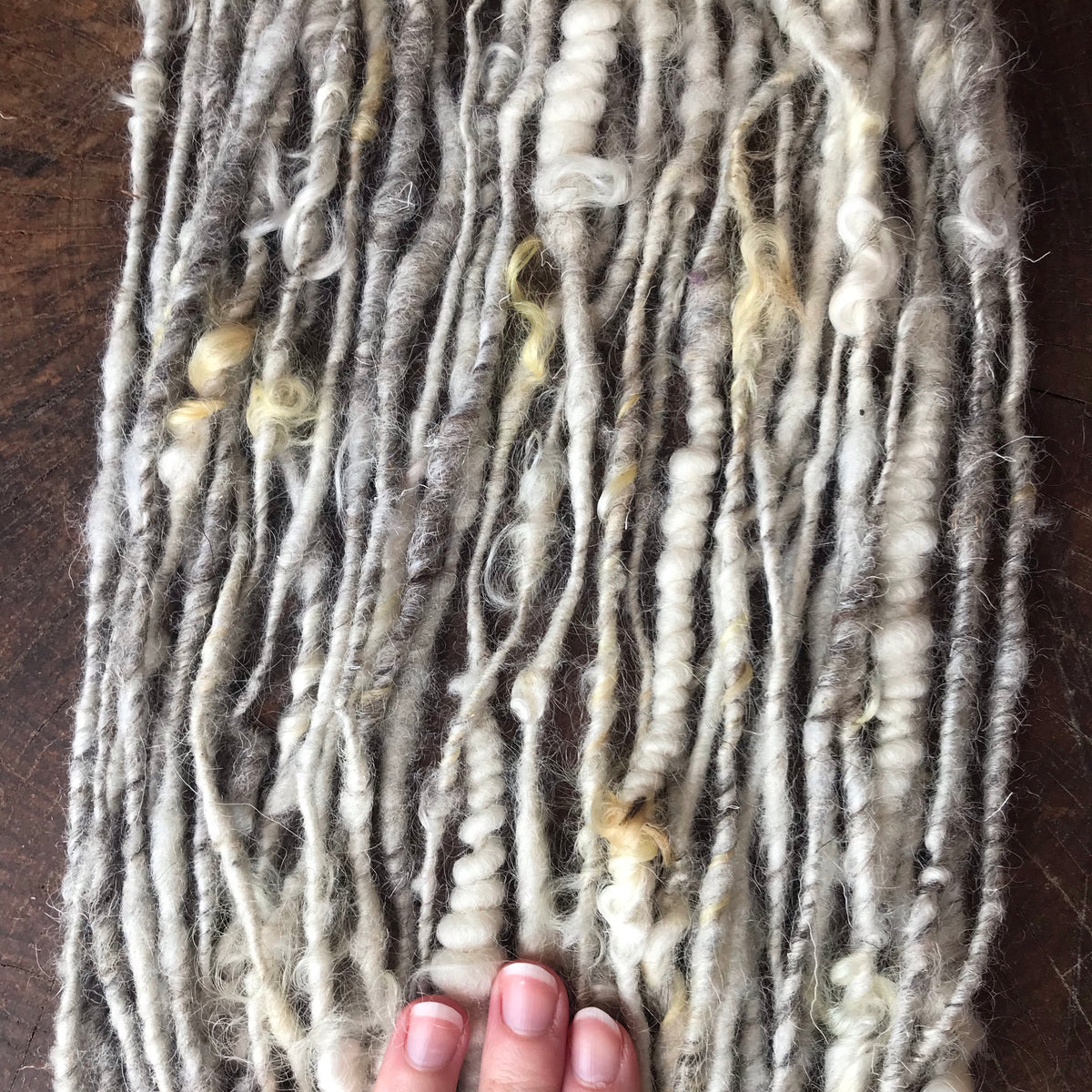 Natural white textured wool yarn 84 grams - Mynoush