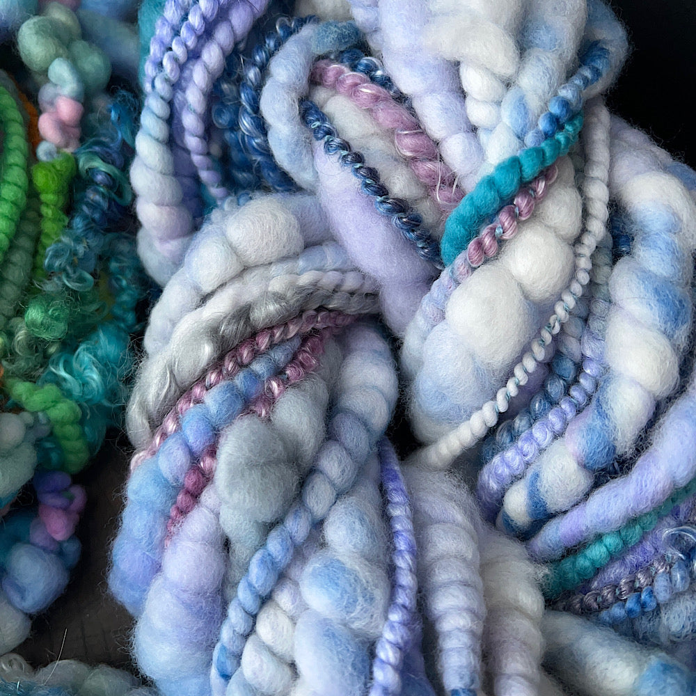 Sweet blues - set of jumbo art yarn