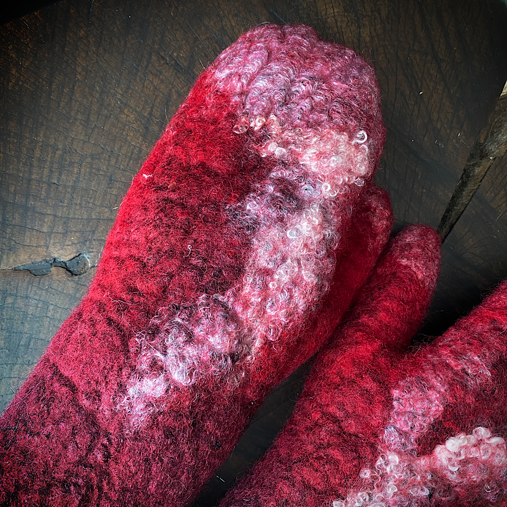 Winter is blooming - felted mittens