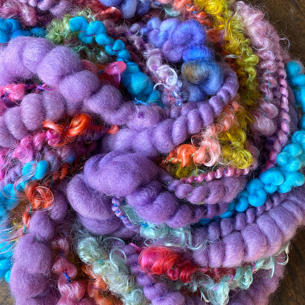 Violettes mohair art yarn