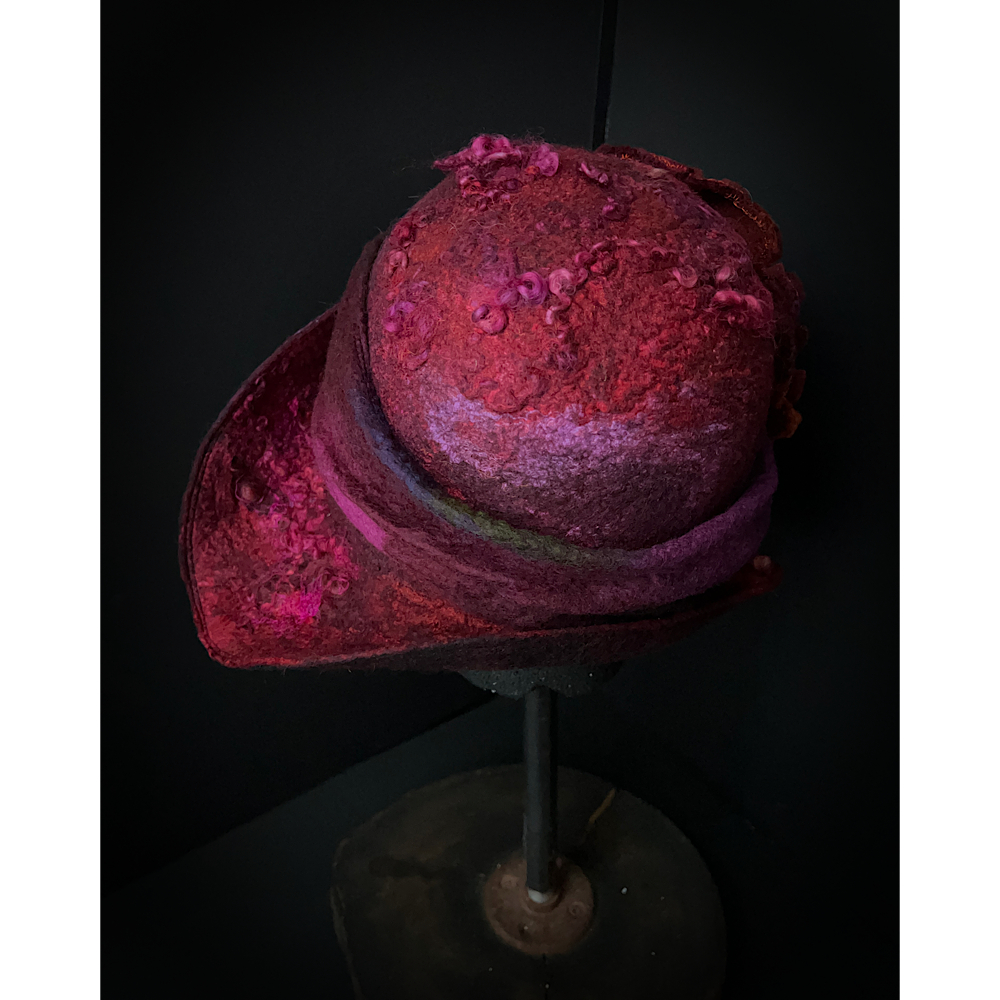 Felted flapper’s hat with rose size 24” 1/4