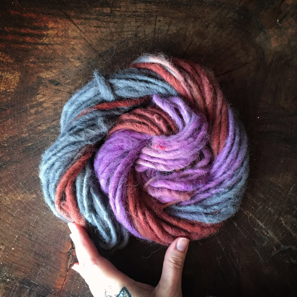 Purple  hand spun yarn 110g 25y - Mynoush
