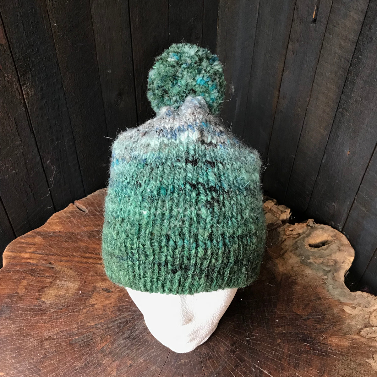 Green and grey unisex beanie 100% wool One size - Mynoush