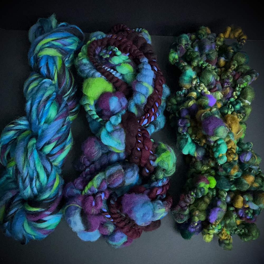 Art yarn set