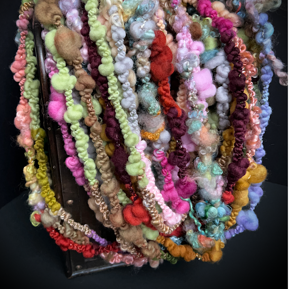 Hand spun art yarn boucle