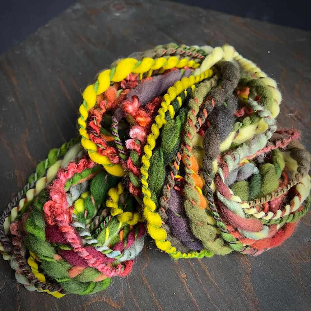 Art yarn for weaving and knitting