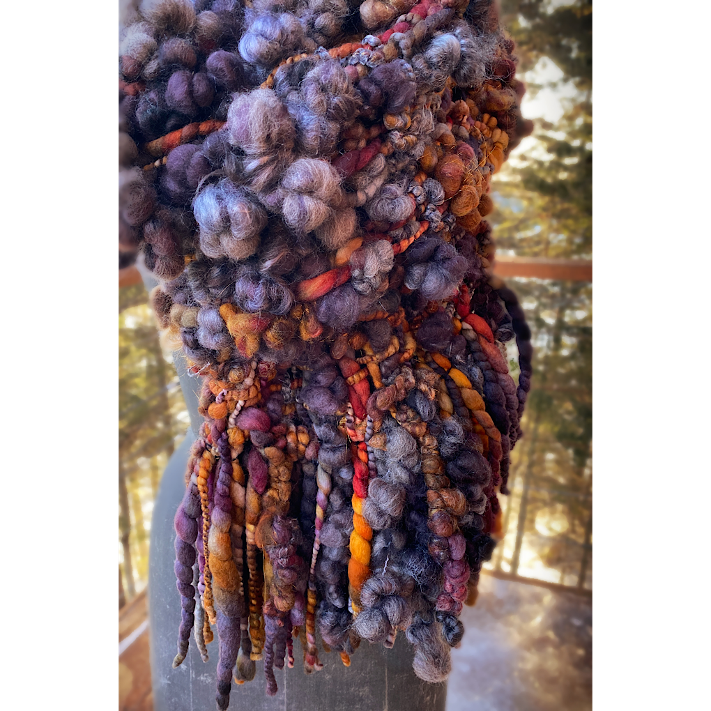 Beside the fireplace - Woven scarf - COMING SOON