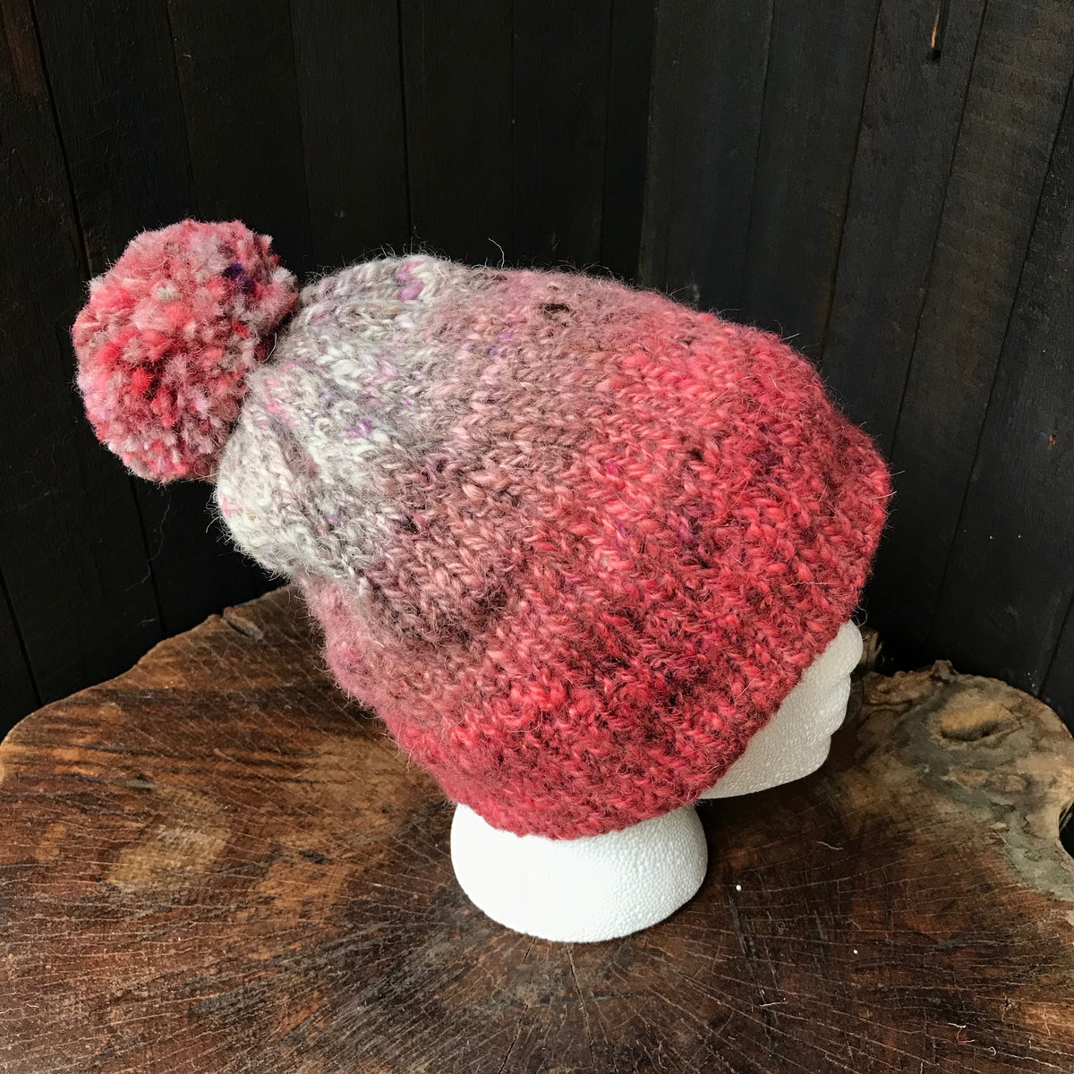 Pink beanie 100% wool  | Tuque rose 100% laine - Mynoush