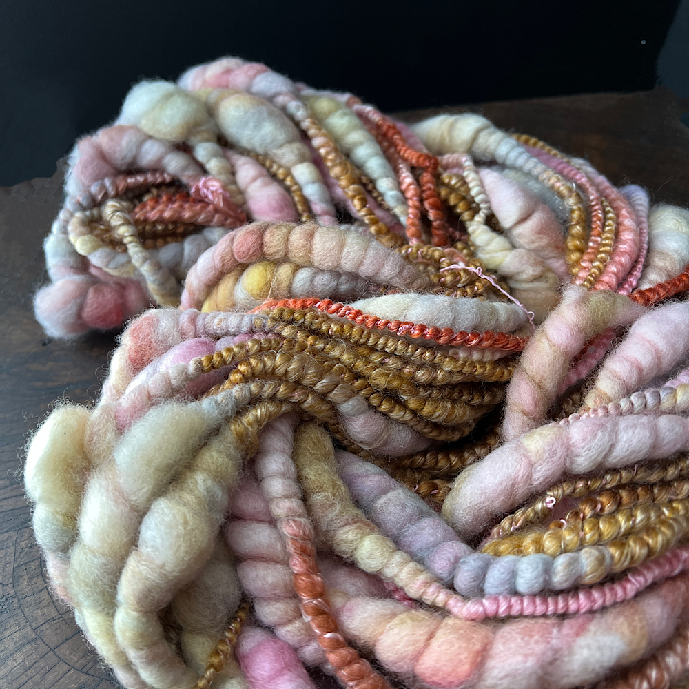 Vintage gold - jumbo spiral art yarn